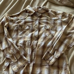 Wrangler button up shirt